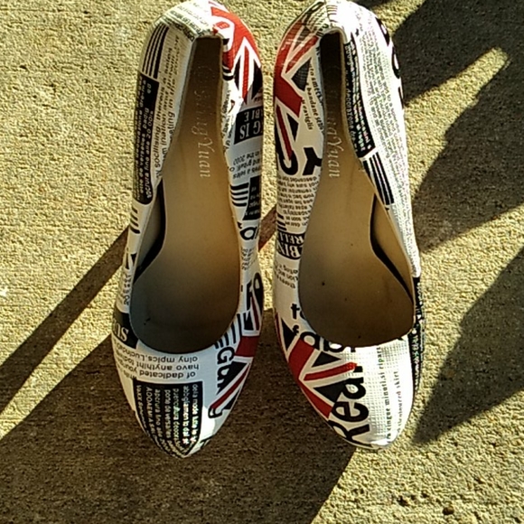 Shoes - Picture 2 of 13